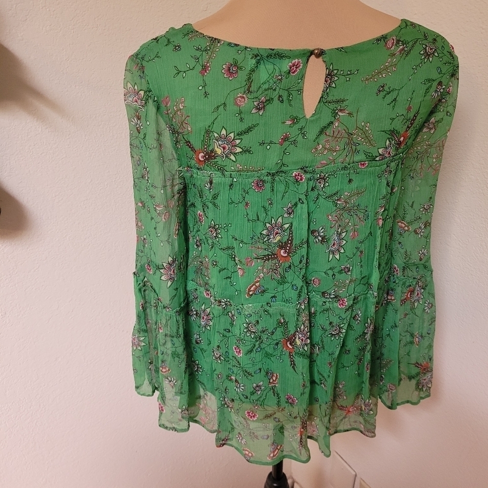 Sundance Green Floral Flowy Top - Picture 7 of 7